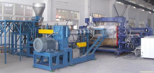 給南京科晉橡塑機(jī)械(橡膠擠出機(jī)/擠出機(jī)配件)的片材擠出機(jī)組 專業(yè)銷售留言_產(chǎn)品詢價(jià)_詢價(jià)留言